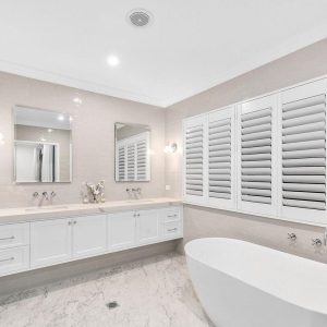 Shutters in Bathroom | Featured Image for the Window Shutters Page of Blindo